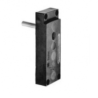 baumer堡盟 ILFK 12P1101/I06 电感式接近开关