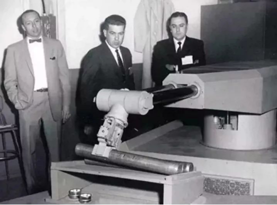 【回忆录】从机械到智能 机器人的发展史383